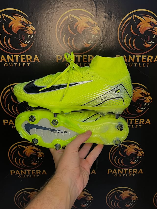 Chuteira Nike Superfly